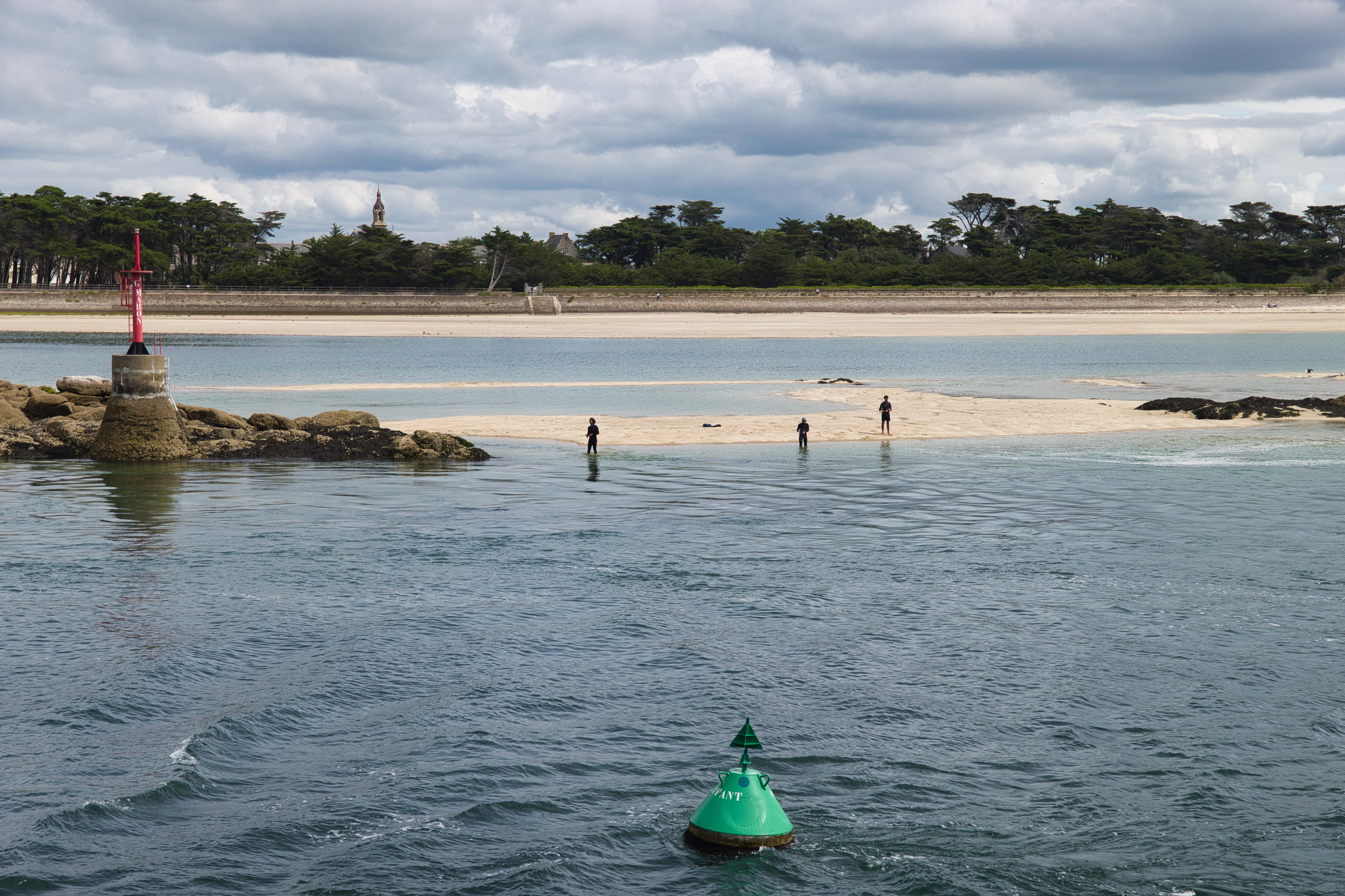 Port de pêche du Croisic et bateaux à quai, presqu'île de Guérande